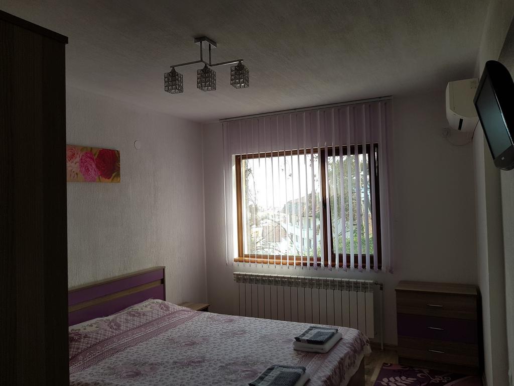 Д И В 1 - D & V 1 Apartment Sandanski Exteriör bild