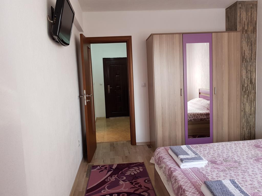 Д И В 1 - D & V 1 Apartment Sandanski Exteriör bild