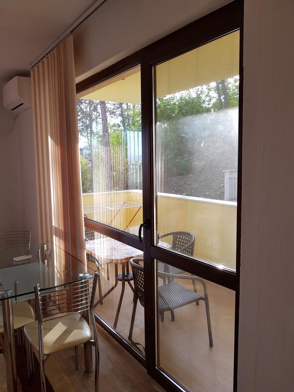 Д И В 1 - D & V 1 Apartment Sandanski Exteriör bild